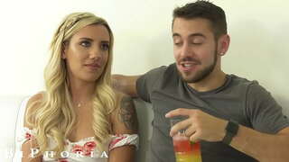 Gadis Mahu Suami Untuk Menghisap Kemaluan Untuk Hari Ulang Tahunnya